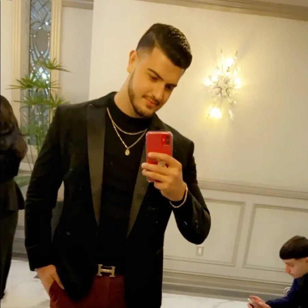 Meet your Posher, Abouelhassan
